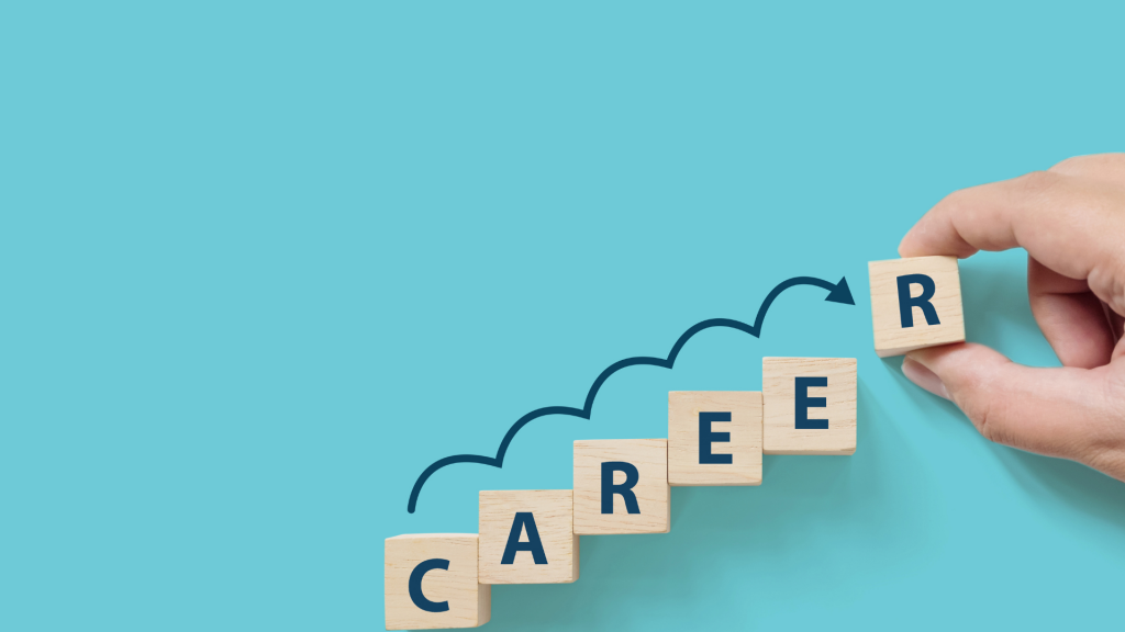 How to Navigate Career Changes: Strategies for a Successful Transition